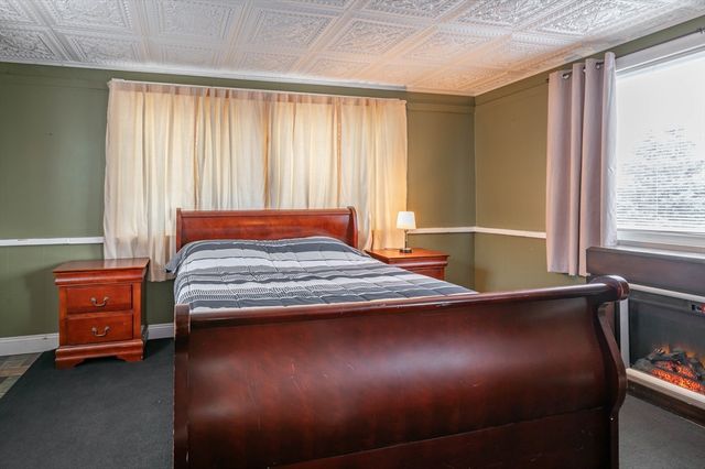 167 Pine, Fitchburg, MA 01420