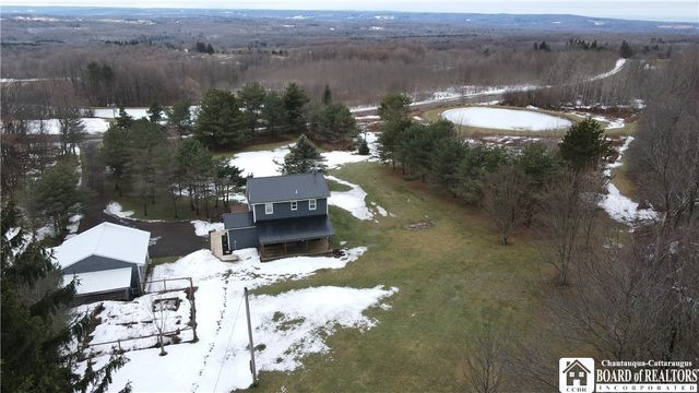 2628 Meadows Road, Arkwright, NY 14718