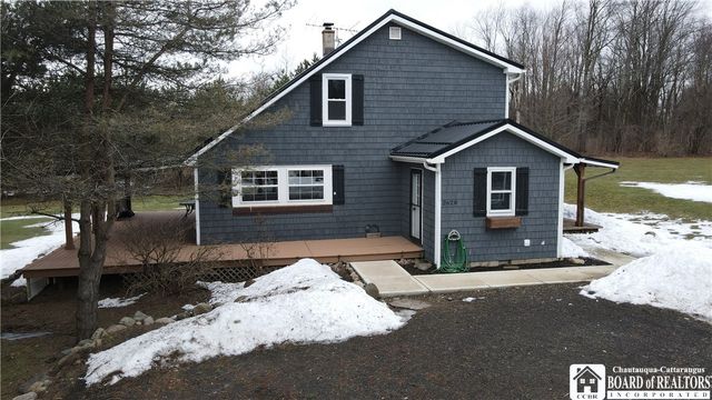 2628 Meadows Road, Arkwright, NY 14718