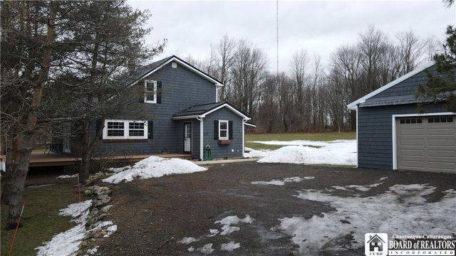 2628 Meadows Road, Arkwright, NY 14718