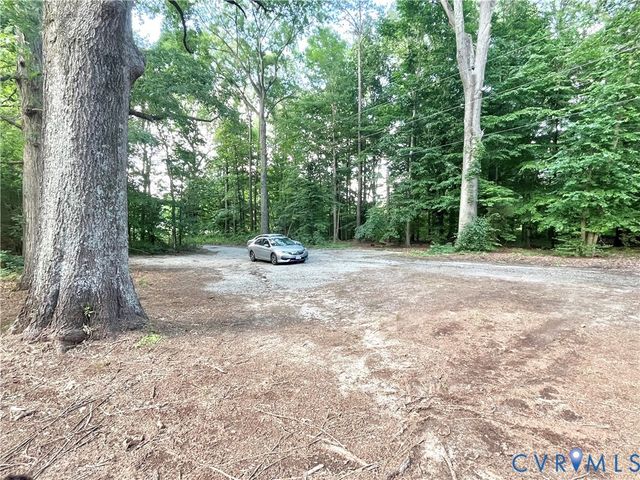 3301 Kingsland Road, Chesterfield, VA 23237