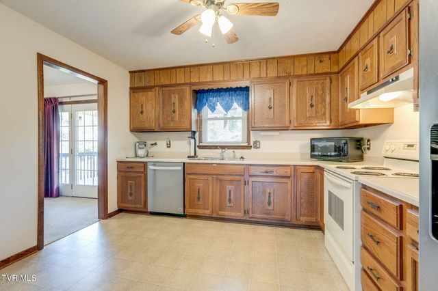 139 Collingwood Drive, Bristol, TN 37620