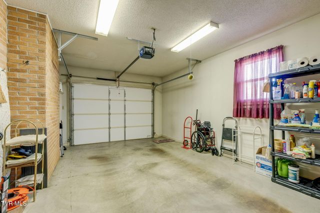 139 Collingwood Drive, Bristol, TN 37620