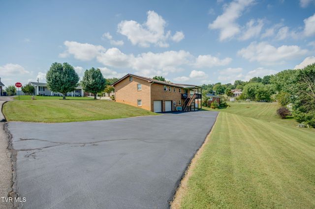 139 Collingwood Drive, Bristol, TN 37620