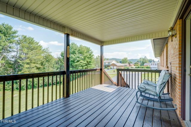 139 Collingwood Drive, Bristol, TN 37620
