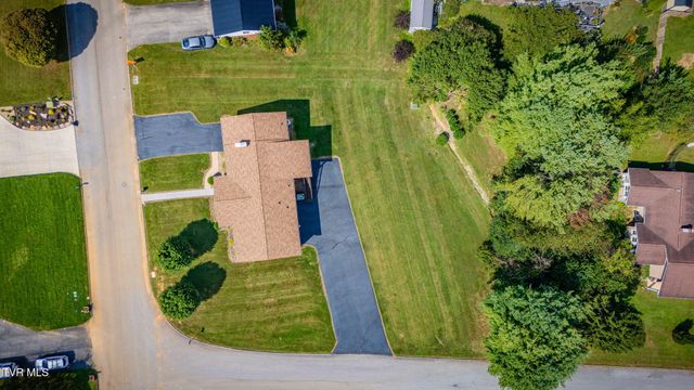 139 Collingwood Drive, Bristol, TN 37620
