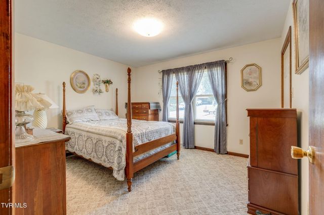 139 Collingwood Drive, Bristol, TN 37620