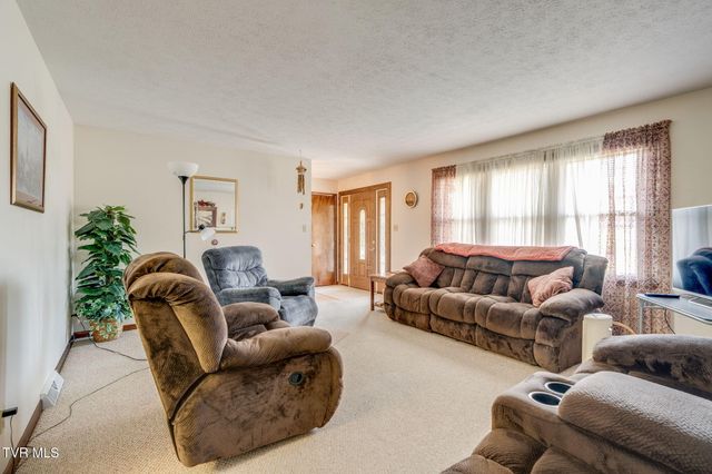 139 Collingwood Drive, Bristol, TN 37620