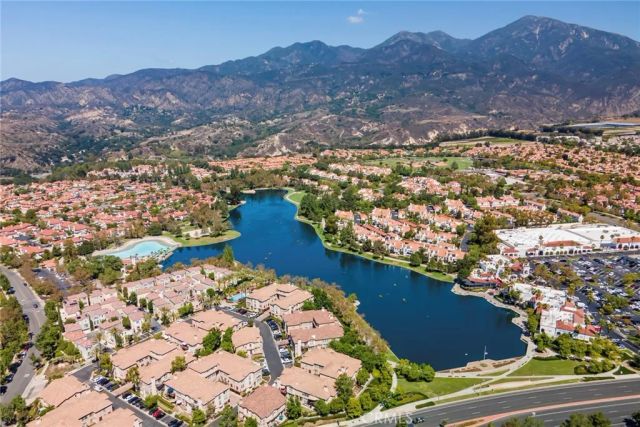 6 Dianthus, Rancho Santa Margarita, CA 92688