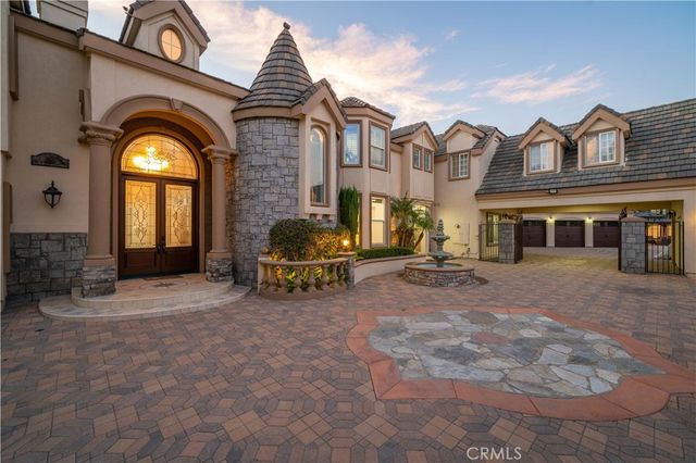 151 Toby Lane, Anaheim Hills, CA 92807