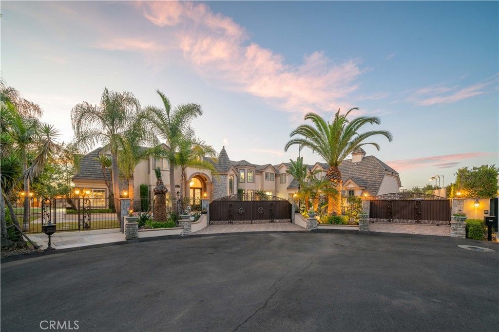 151 Toby Lane, Anaheim Hills, CA 92807