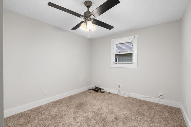 3349 South Avenue, Springfield, MO 65807