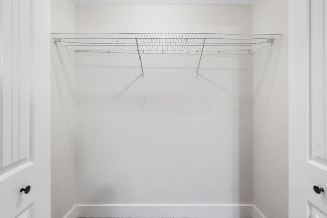 3349 South Avenue, Springfield, MO 65807