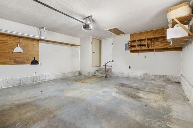 3349 South Avenue, Springfield, MO 65807