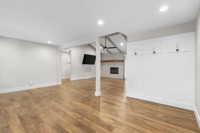 3349 South Avenue, Springfield, MO 65807