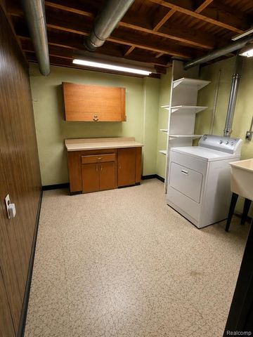 8401 18 Mile Road 94, Sterling Heights, MI 48313