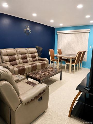 8401 18 Mile Road 94, Sterling Heights, MI 48313