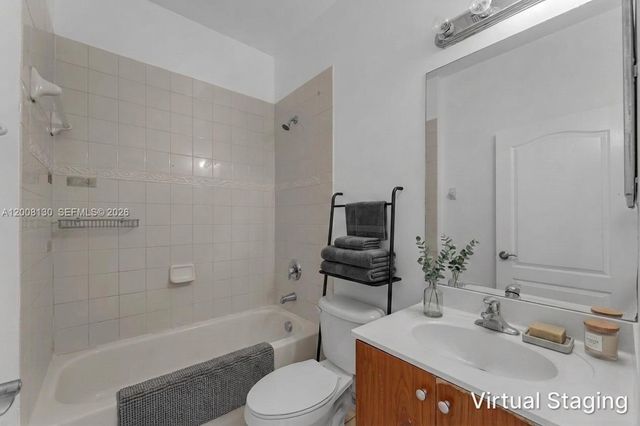 1072 NE 30th Ave, Homestead, FL 33033