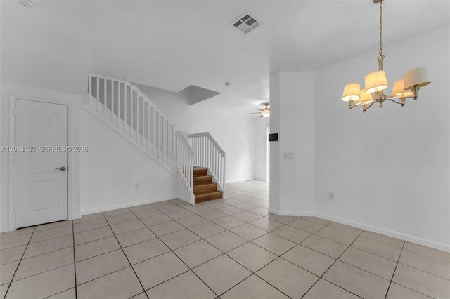 1072 NE 30th Ave, Homestead, FL 33033