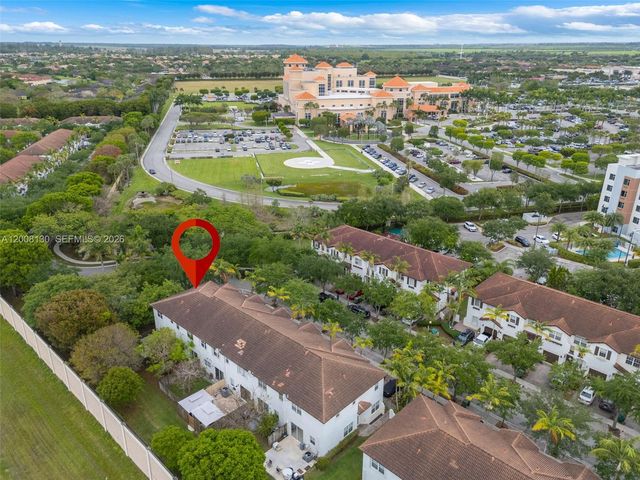 1072 NE 30th Ave, Homestead, FL 33033