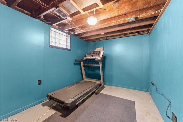 829 Indian Trail, Akron, OH 44314