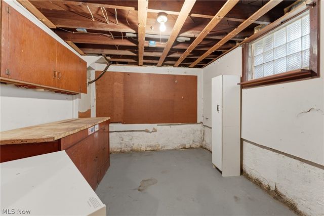 829 Indian Trail, Akron, OH 44314