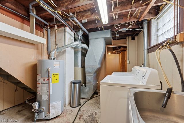 829 Indian Trail, Akron, OH 44314