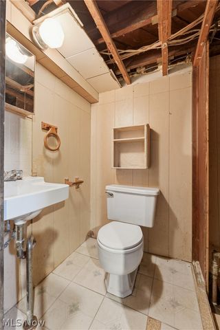 829 Indian Trail, Akron, OH 44314