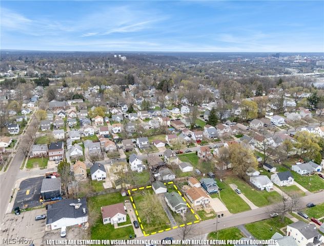 829 Indian Trail, Akron, OH 44314