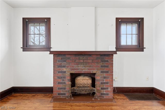 829 Indian Trail, Akron, OH 44314