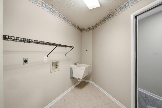 1405 LAUREL COURT, Plant City, FL 33563