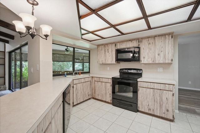 1405 LAUREL COURT, Plant City, FL 33563