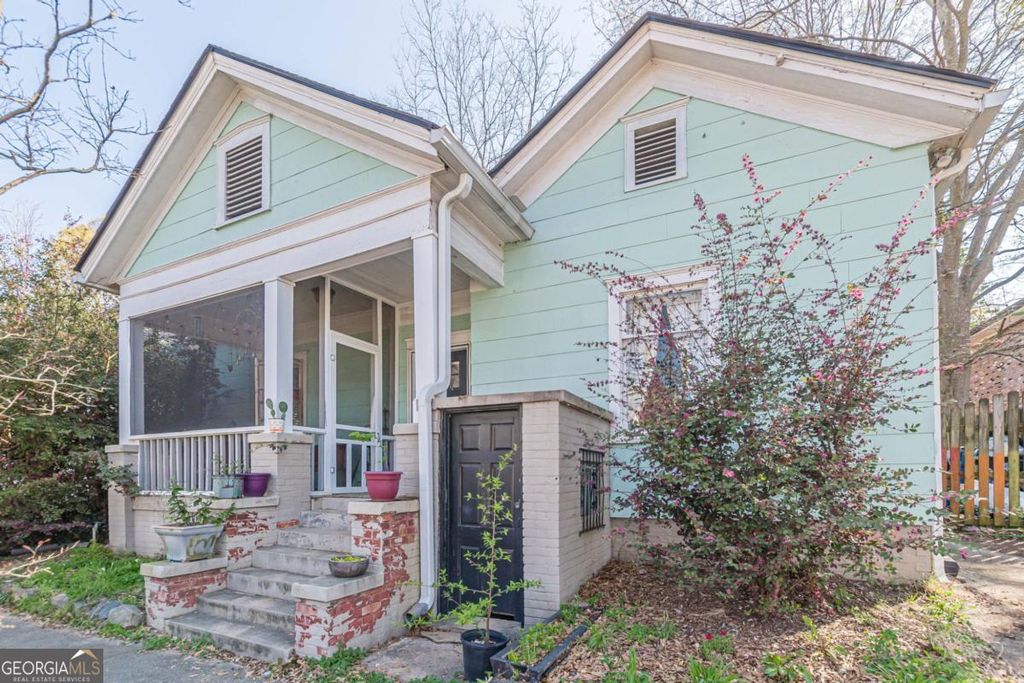 3030 Semmes Street, East Point, GA 30344