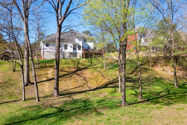 2007 Bay Pointe Drive, Hixson, TN 37343