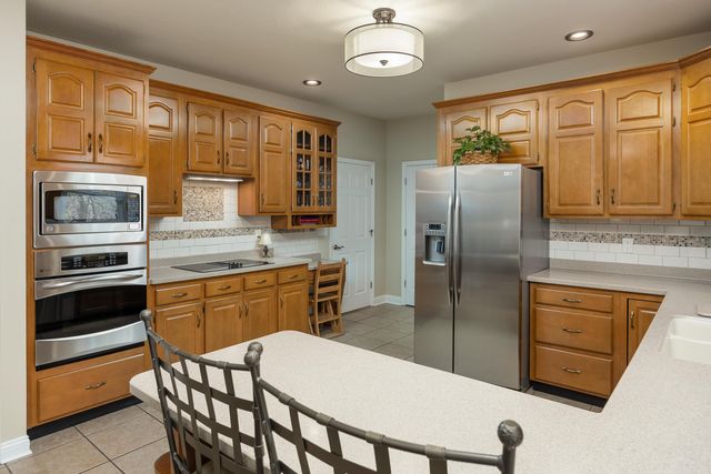 2007 Bay Pointe Drive, Hixson, TN 37343
