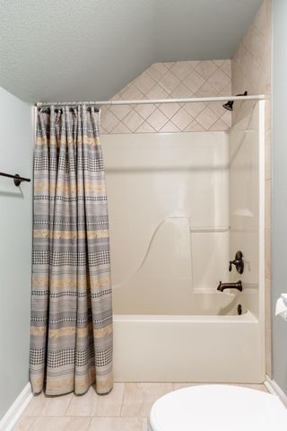 2007 Bay Pointe Drive, Hixson, TN 37343