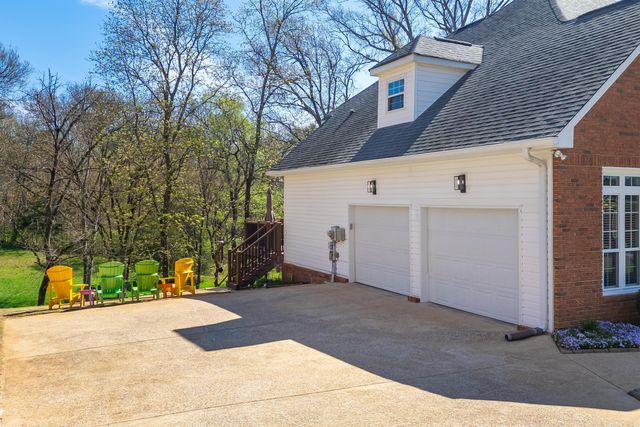 2007 Bay Pointe Drive, Hixson, TN 37343