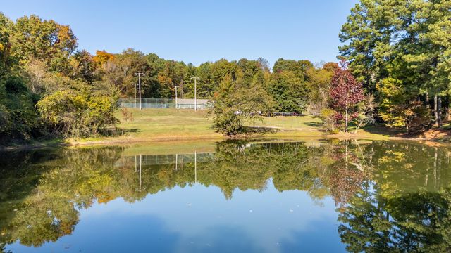 2007 Bay Pointe Drive, Hixson, TN 37343