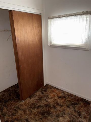 1353 Davis Street, Ypsilanti, MI 48198
