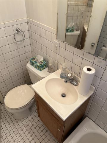 1353 Davis Street, Ypsilanti, MI 48198