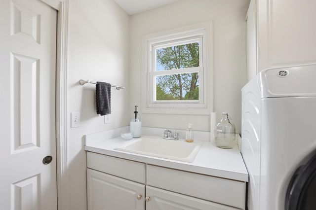 290 Belle Haven Parkway, Westerville, OH 43082