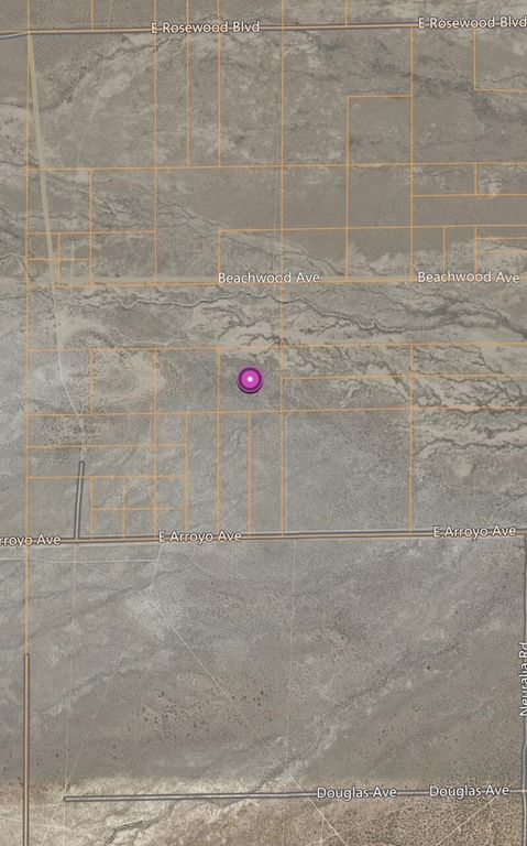 Vic E Arroyo R Ave, California City, CA 93501