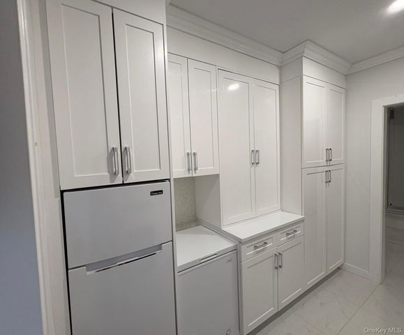 4 Sadore 1R, Yonkers, NY 10710