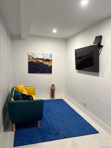 4 Sadore 1R, Yonkers, NY 10710