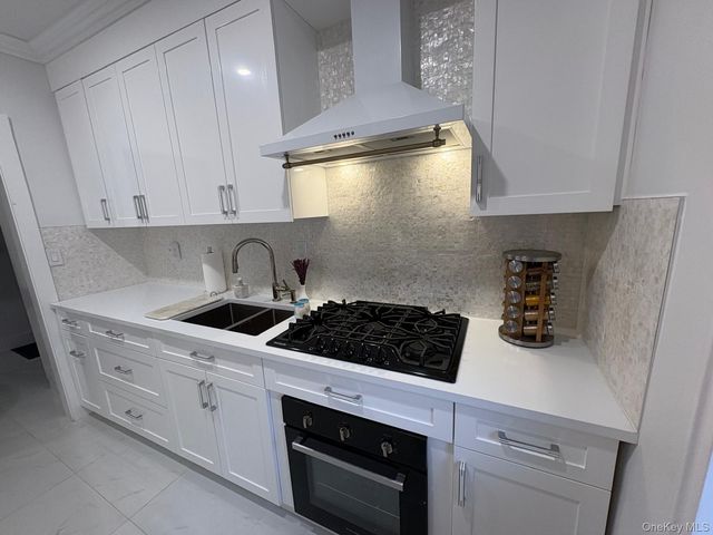 4 Sadore 1R, Yonkers, NY 10710