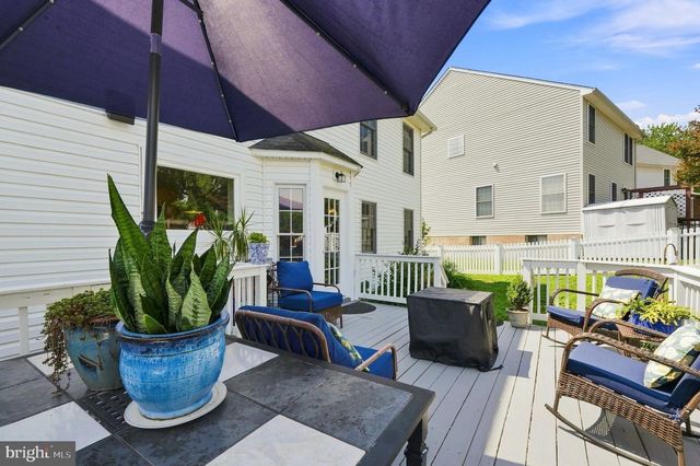 241 BREEZEWOOD DR, Warrenton, VA 20186