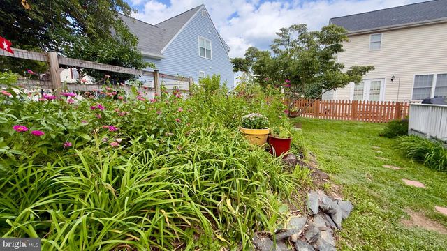 241 BREEZEWOOD DR, Warrenton, VA 20186