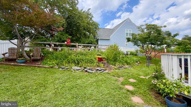 241 BREEZEWOOD DR, Warrenton, VA 20186