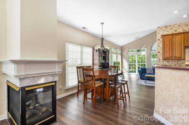 1830 Chinchester Lane, Charlotte, NC 28270