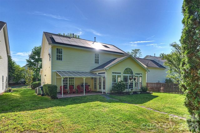 1830 Chinchester Lane, Charlotte, NC 28270